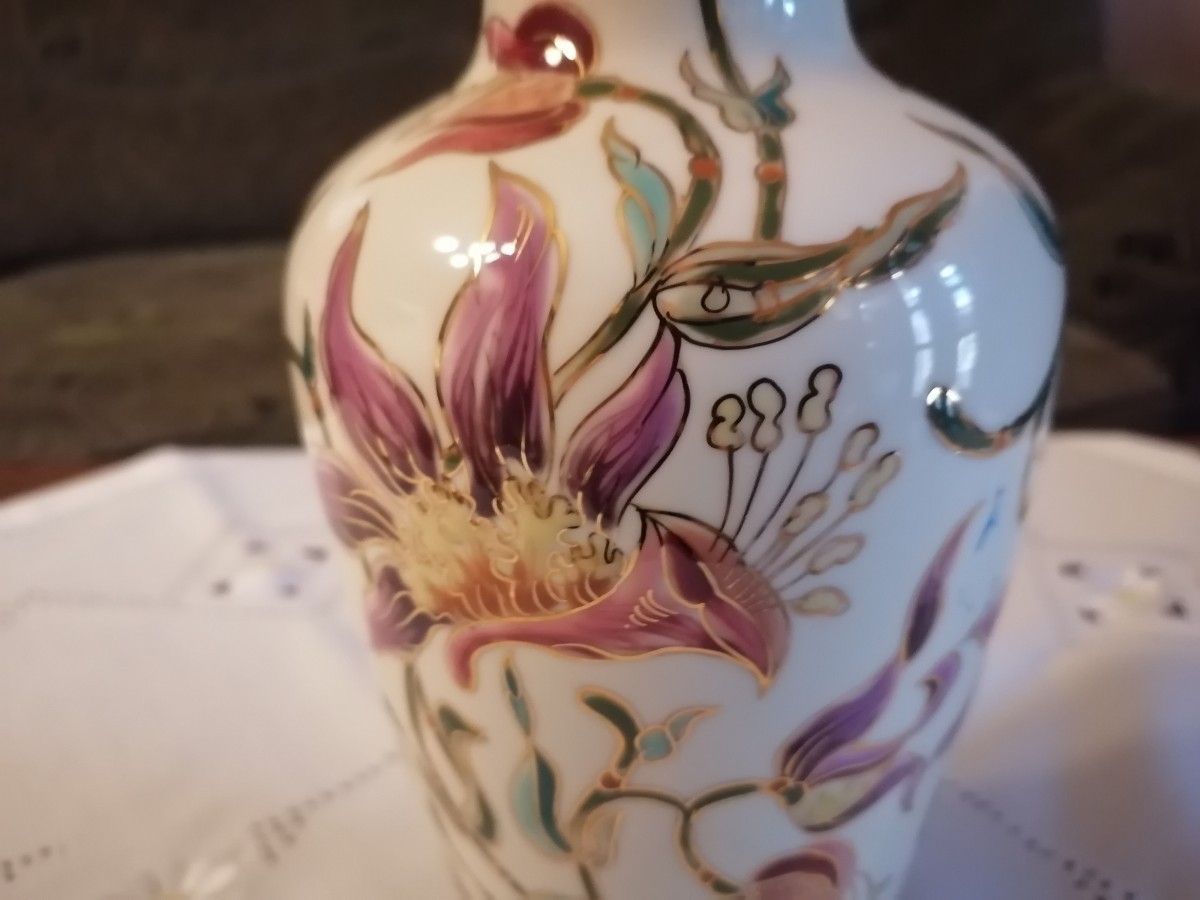 Zsolnay orchideás váza 