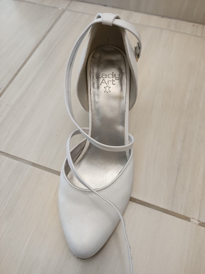 37-es eredeti bőr menyasszonyi cipő