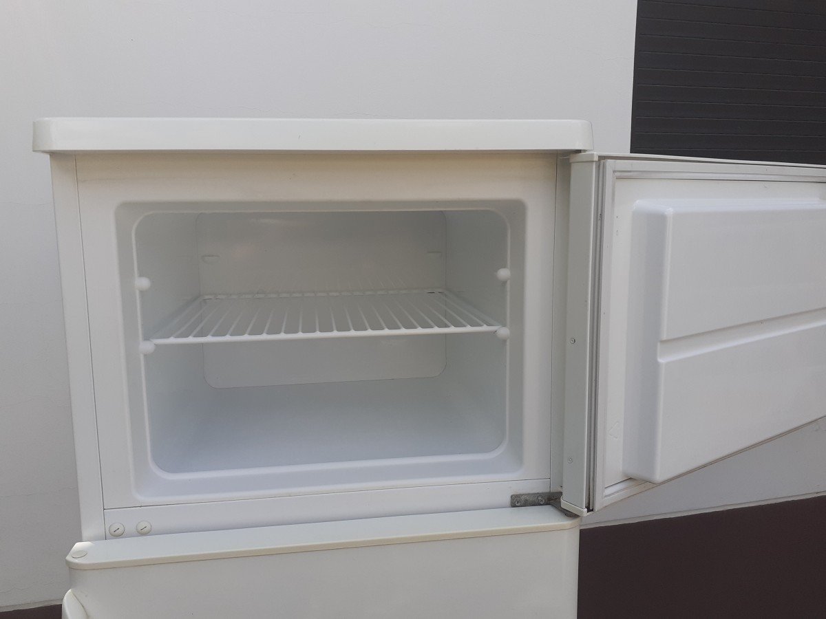 Elektrolux kombinált felül fagyasztós hűtőszekrény