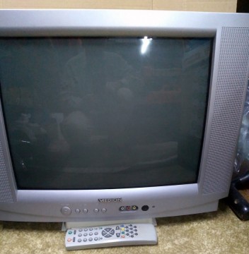 Monitor TV C64-hez