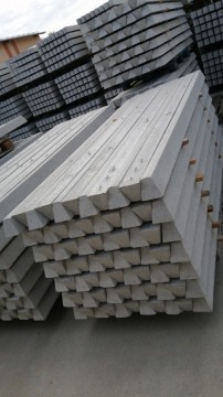 Kerítésépítés betonoszlop vadháló drótháló drótfonat...