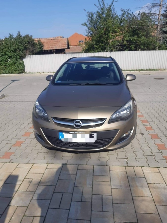 Eladó Opel Astra 1.4 Sports Tourer
