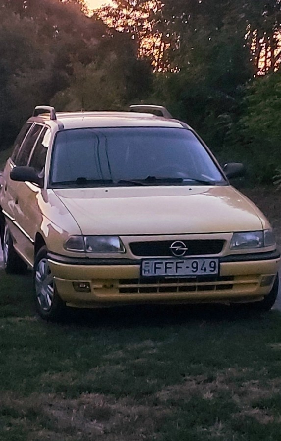 Opel Astra F 95' HVG 1,4 Benzin.