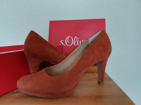 S.Oliver 40-es női velur cipő