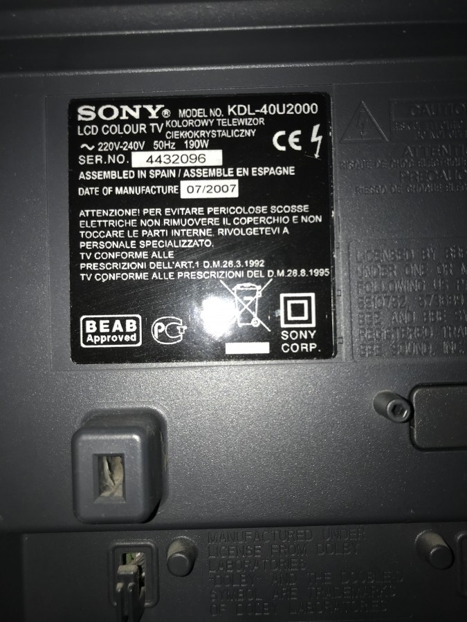 Sony KDL-40U2000 LCD TV