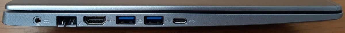 Acer Aspire 5 11.generációs Full HD IPS LED Laptop dobozában