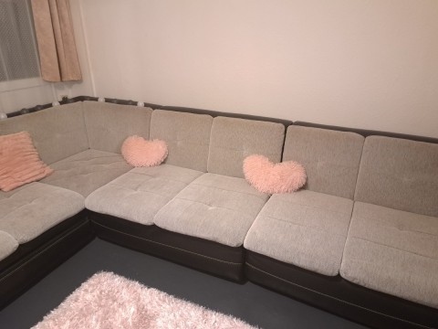 Eladó kanapé 