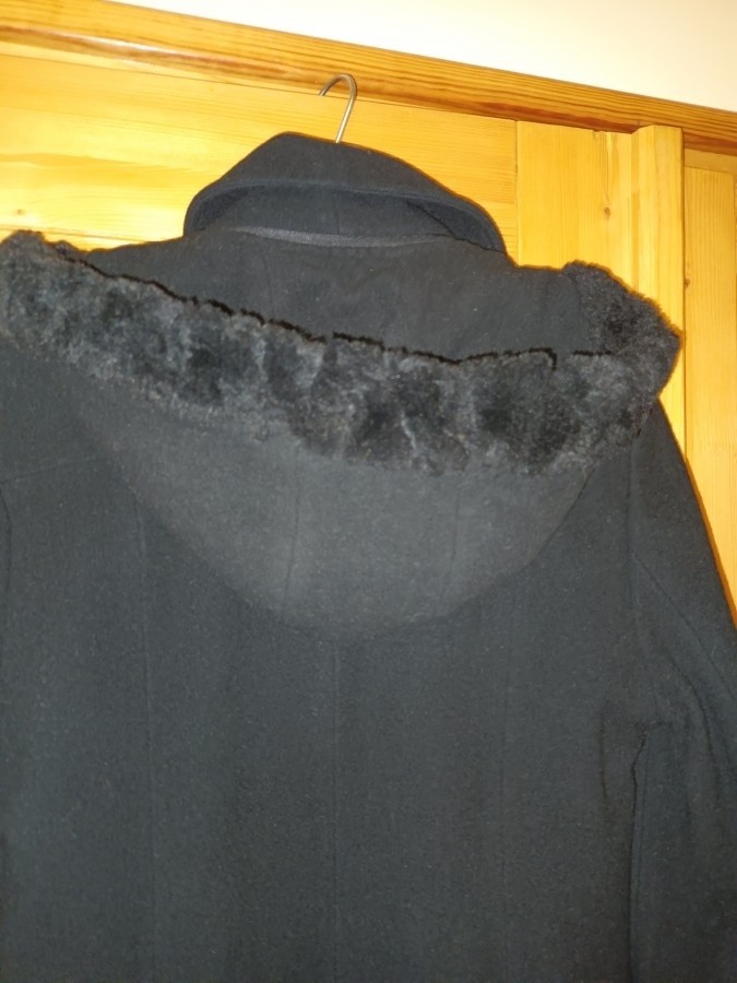 Fekete szövet kabát