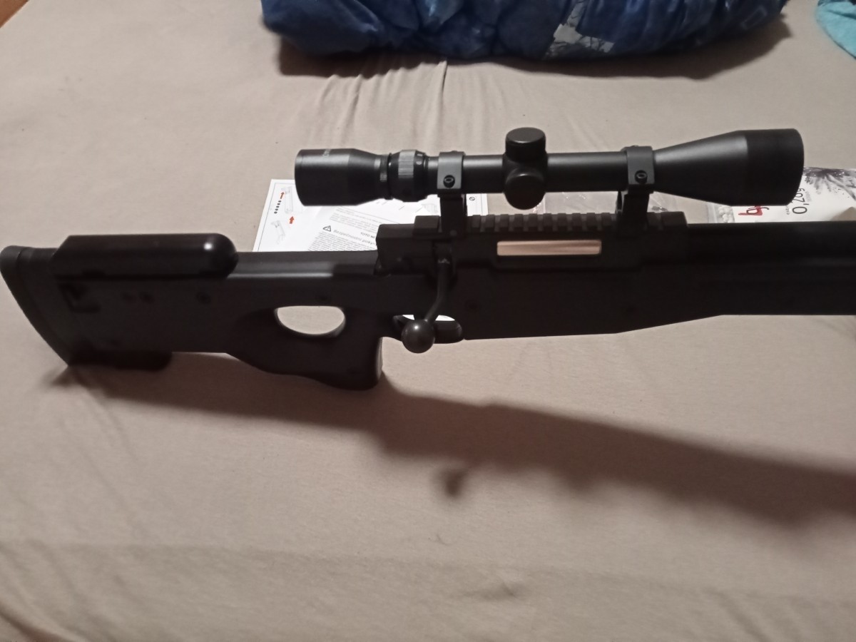 Airsoft sniper l96