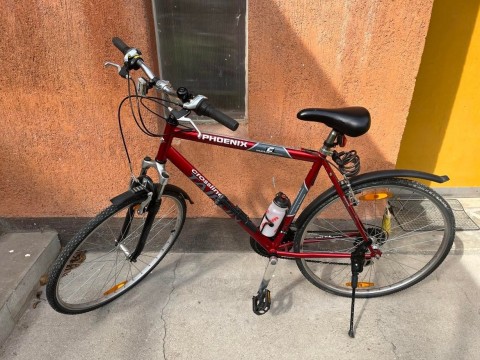Eladó egy alig használt férfi kerékpár
