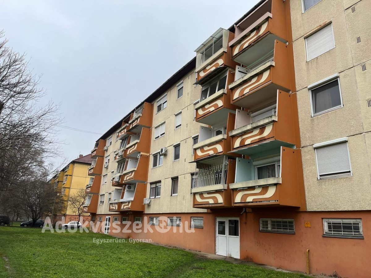 Eladó lakás Szegeden