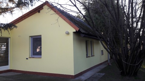 Domaszéki kiskertekben azonnal beköltözhető, lakható ház 1266 m2...