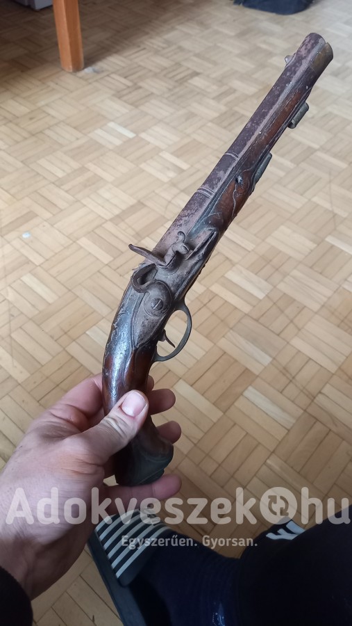 1733 Pistol
