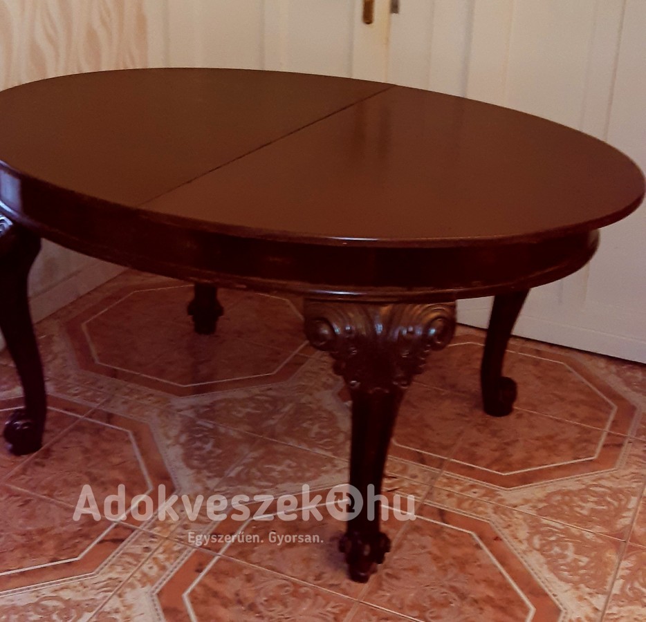 Gyönyörű antik étkezési barna fa asztal eladó