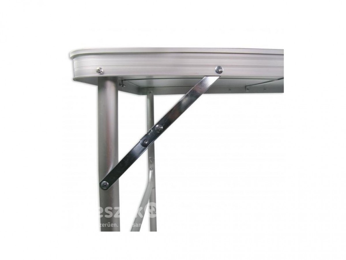 Állítható magasságú kemping asztal, összehajtható, könnyen kezelhető, összecsukva kis helyen elfér.