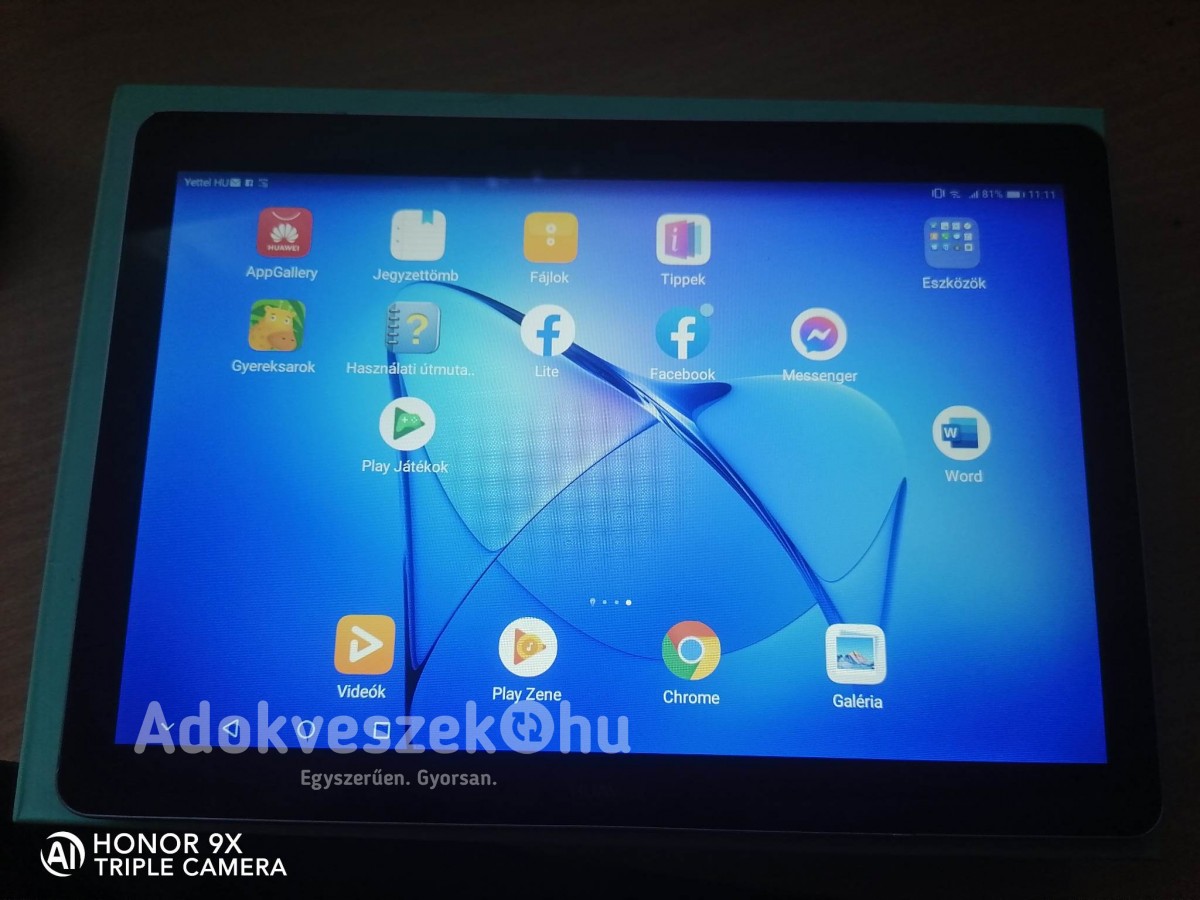 Huawei Mediapad T3 10" 16GB Wi-Fi+SIM kártyás szép állapotú tablet 