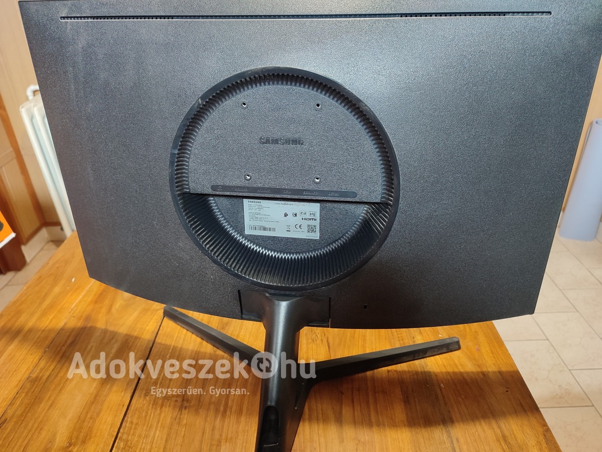 Eladó Samsung 240 Hz Ívelt Gamer Monitor