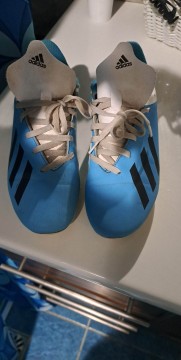  Világoskék Eredeti Adidas gyermek  futballcipő