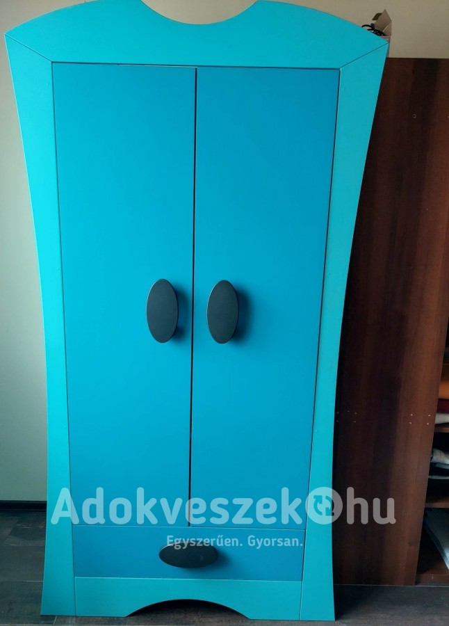Ikea kék bútor