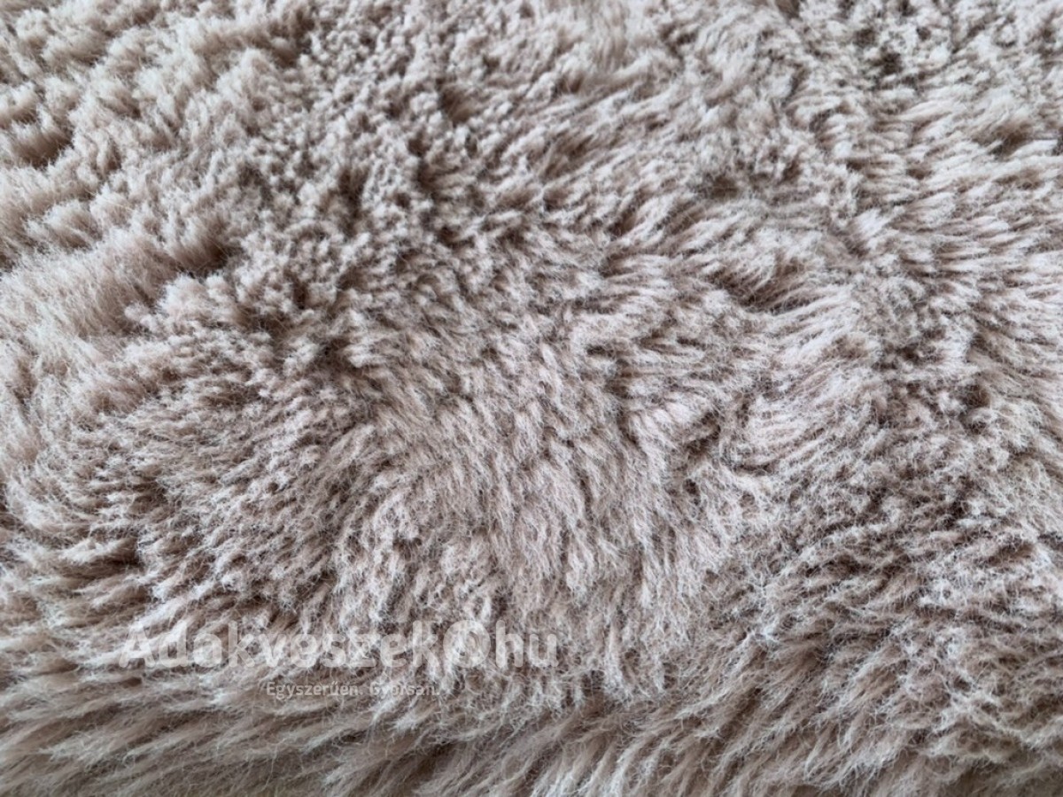 Púderrózsaszín hosszú szálú szőnyeg 120x170 cm 