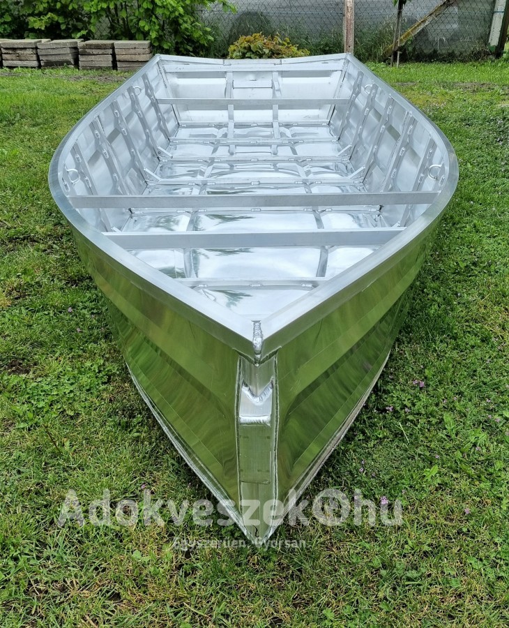 Új hegesztett alumínium csónak eladó