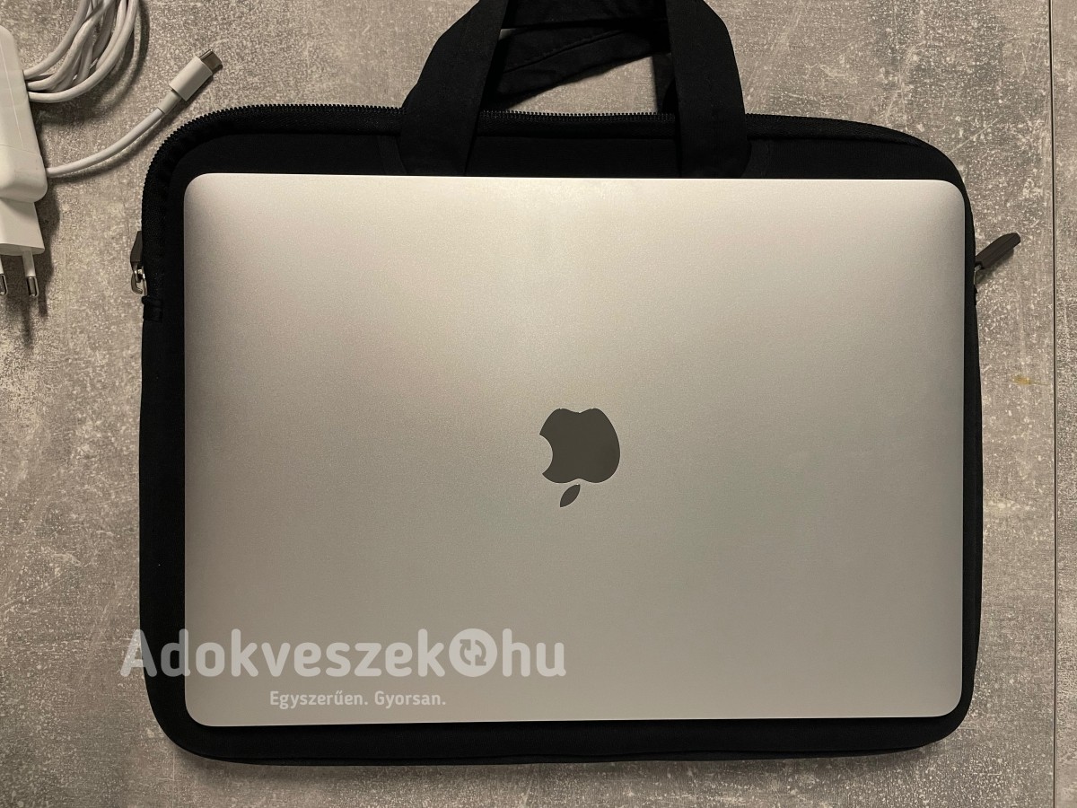 2019 MacBook Pro 13” Touch Bar 