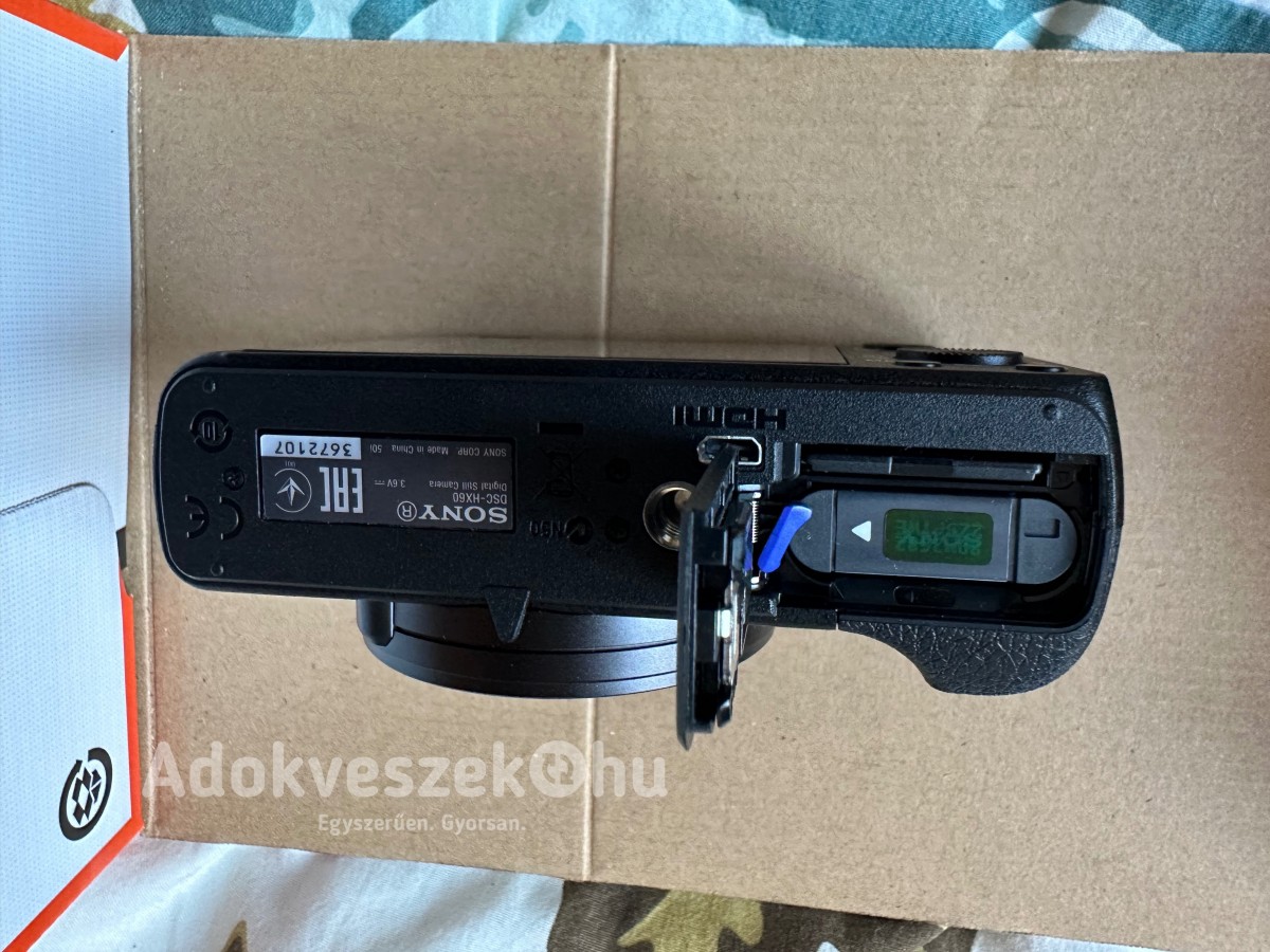 Újszerű állapotú Sony DSC-HX60 típusú digitális fényképezőgép eladó