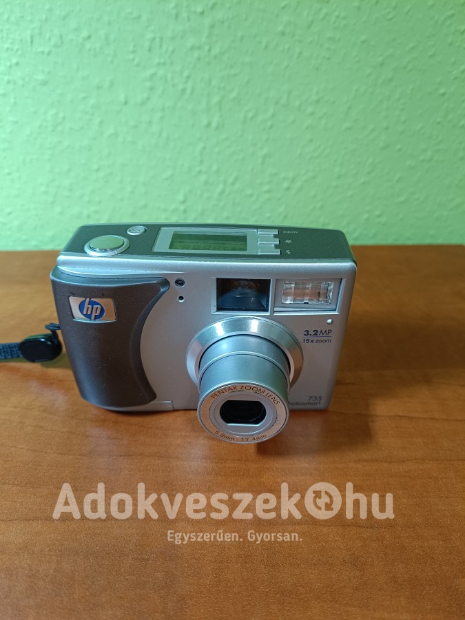 HP PhotoSmart 735 Digitális fényképezőgép 