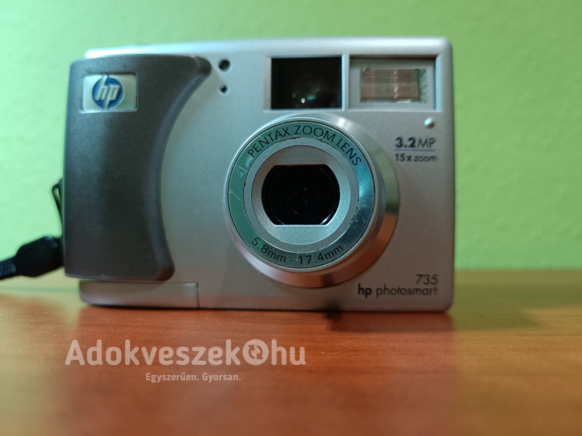 HP PhotoSmart 735 Digitális fényképezőgép 