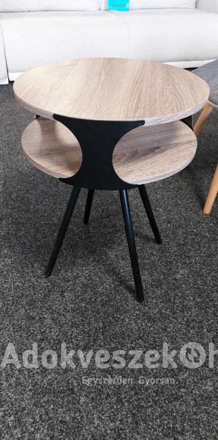 Kör alakú dizájn asztal (Kirby)