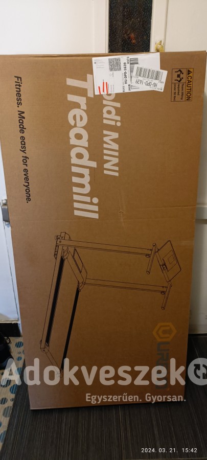 Urevo Foldi mini treadmill futópad