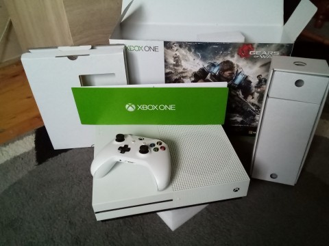 Xbox One S 1Tb 