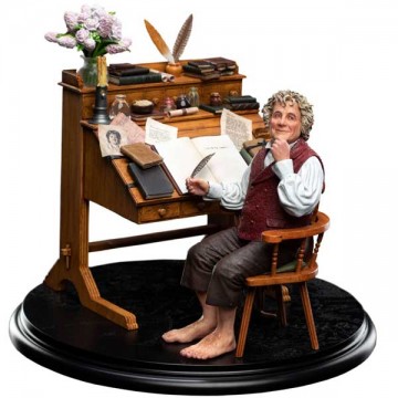 Szobor Bilbo Baggins At His Desk (Lord of The Rings)