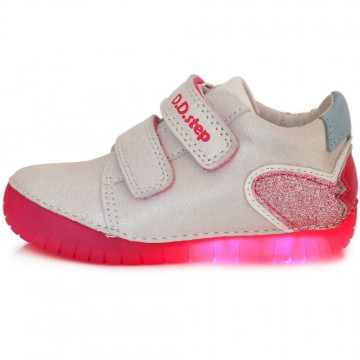 D.D.Step Pinksarkú LED fényű cipő (Méret 36)