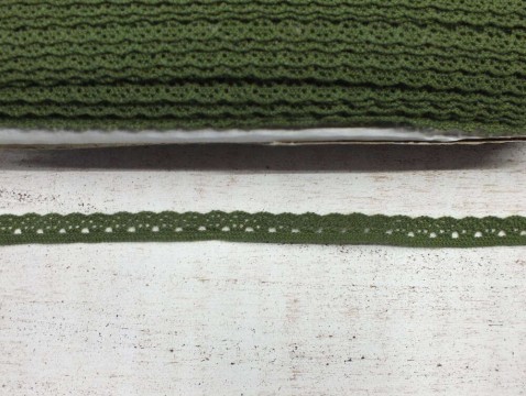 Fenyőzöld pamut csipke 1cm*2méter