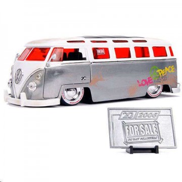 Jada Toys 1962 Volkswagen Bus fém autómodell 1/24 (253745010)