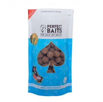 Perfect baits boilie - squid -and- strawberry (tintahal -and- epe...